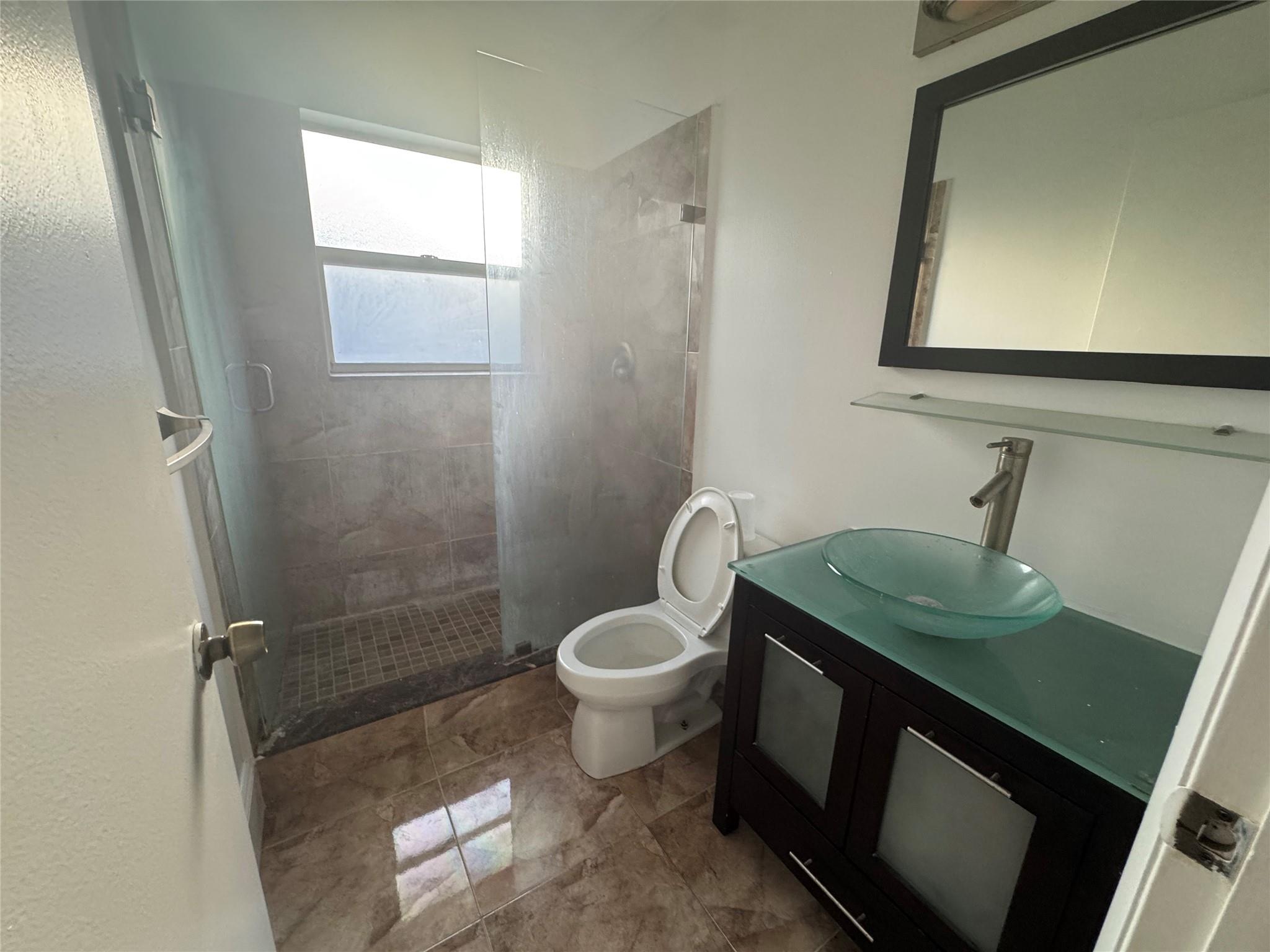 Royal Garden Condo - Residential Lease