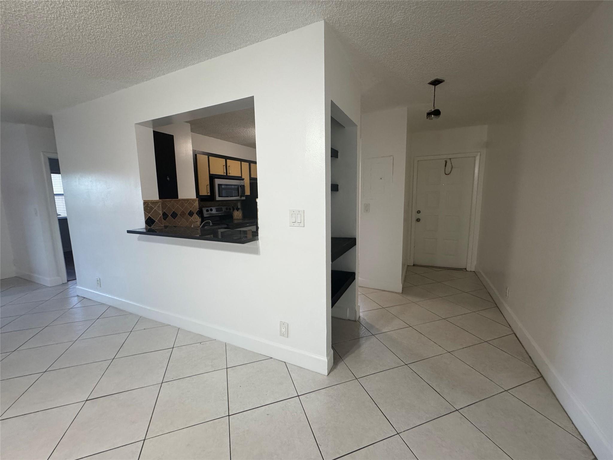 Royal Garden Condo - Residential Lease