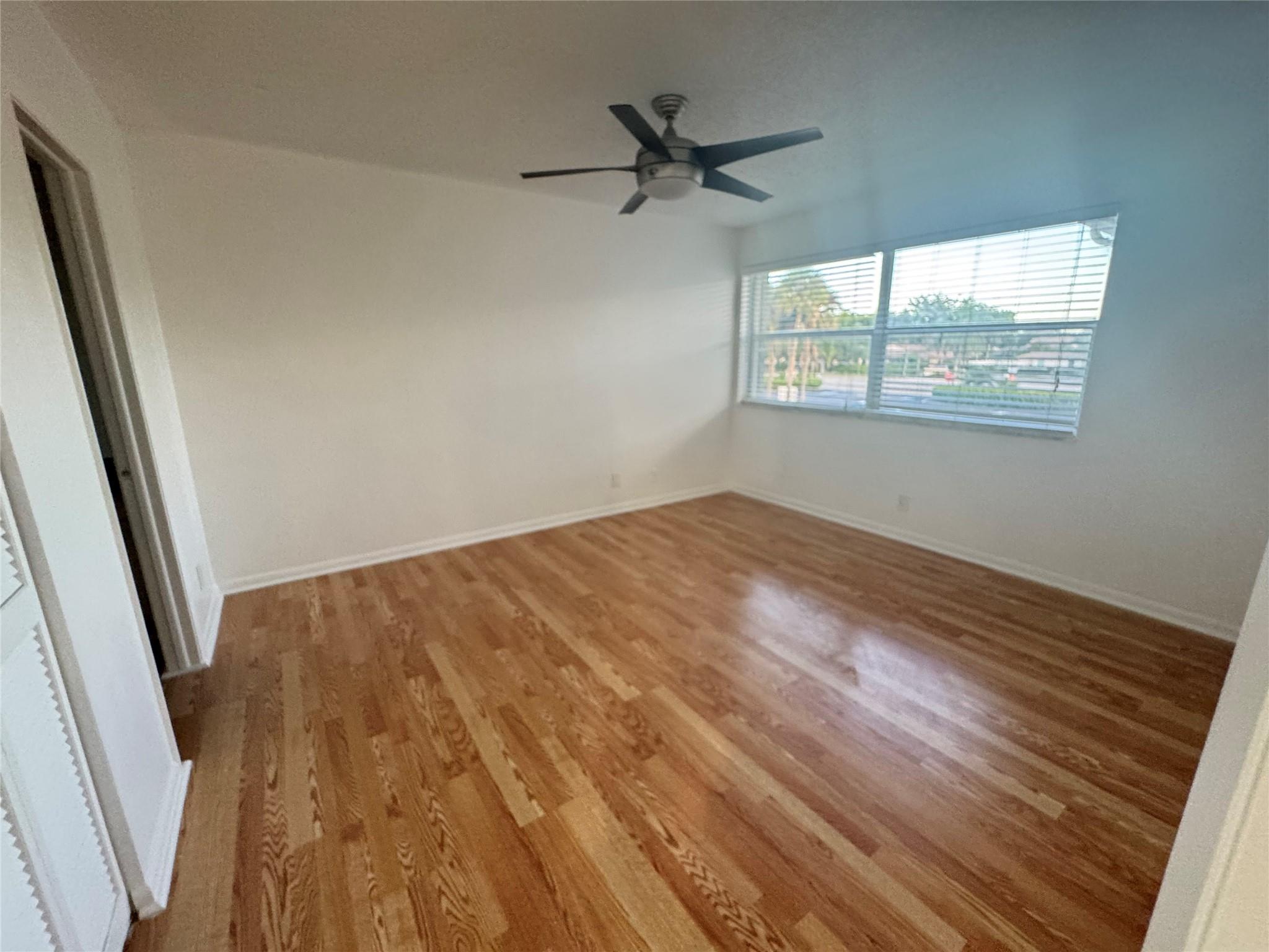 Royal Garden Condo - Residential Lease