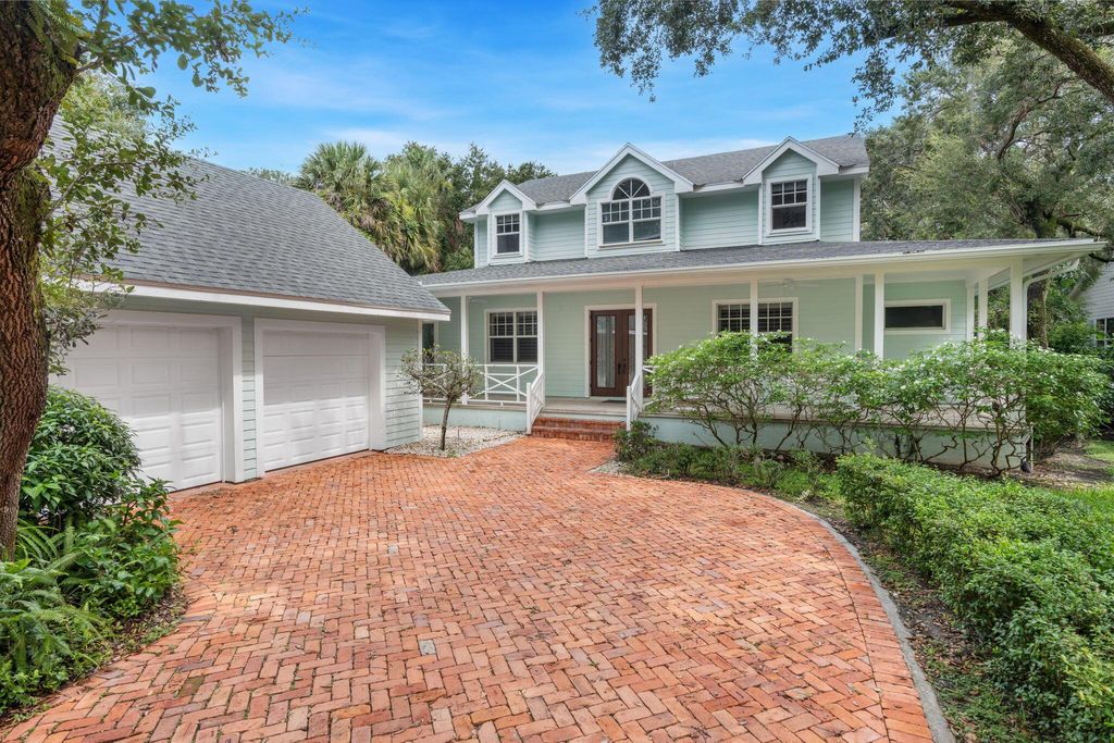 Photo of 2585 Natures Way, Palm Beach Gardens, FL 33410 (MLS # R10906090)