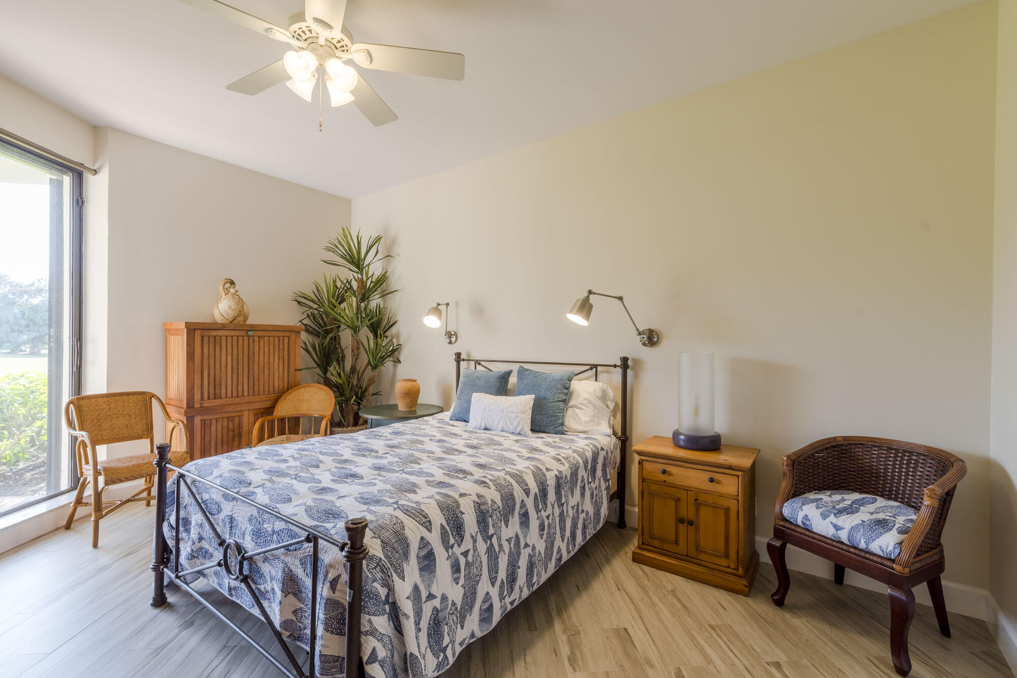 Jonathans Landing - Residential