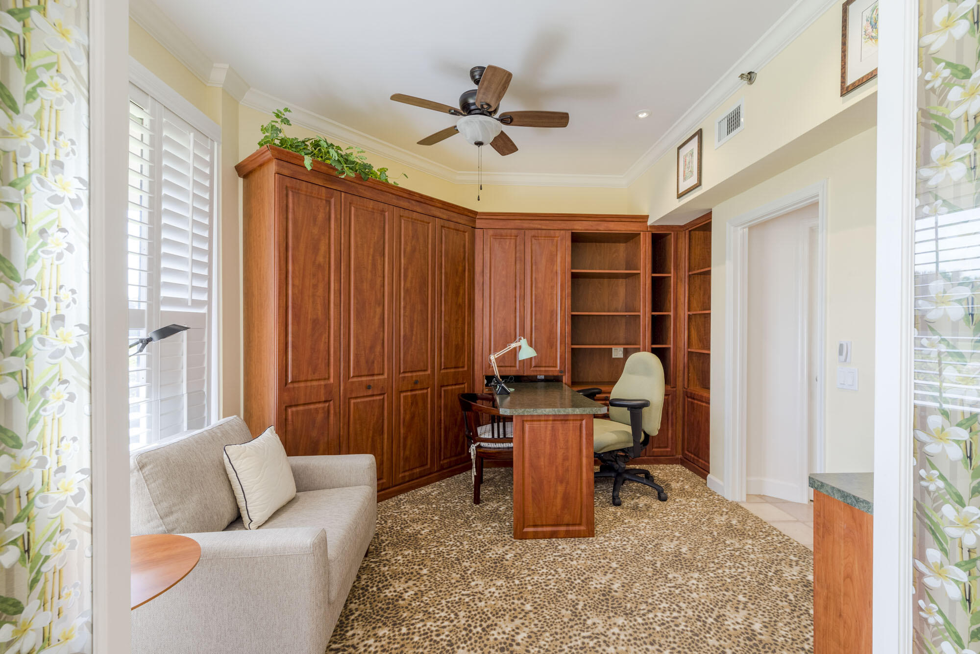 Jonathans Landing - Residential