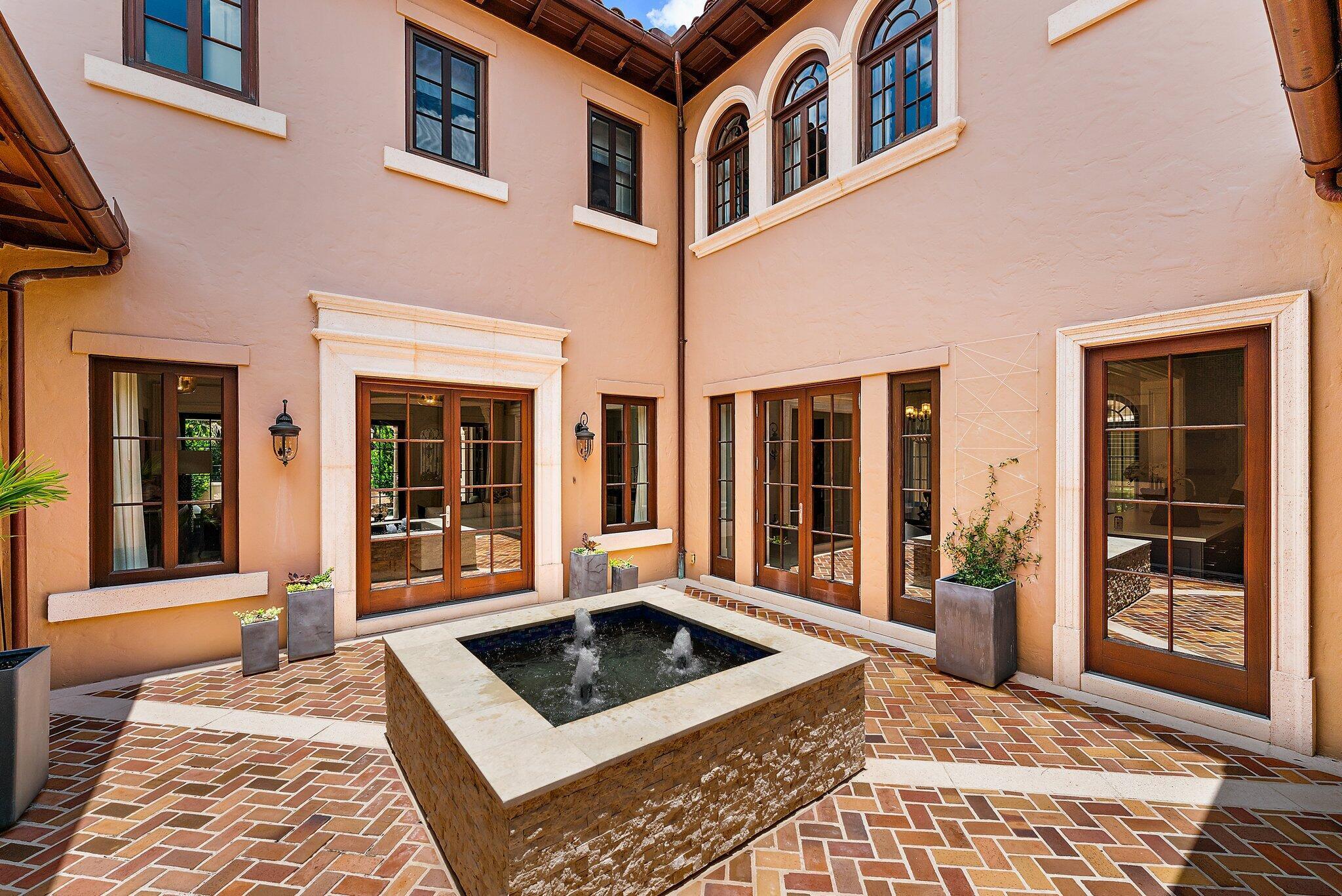 BEARS CLUB GOLF VILLAS CO - Residential