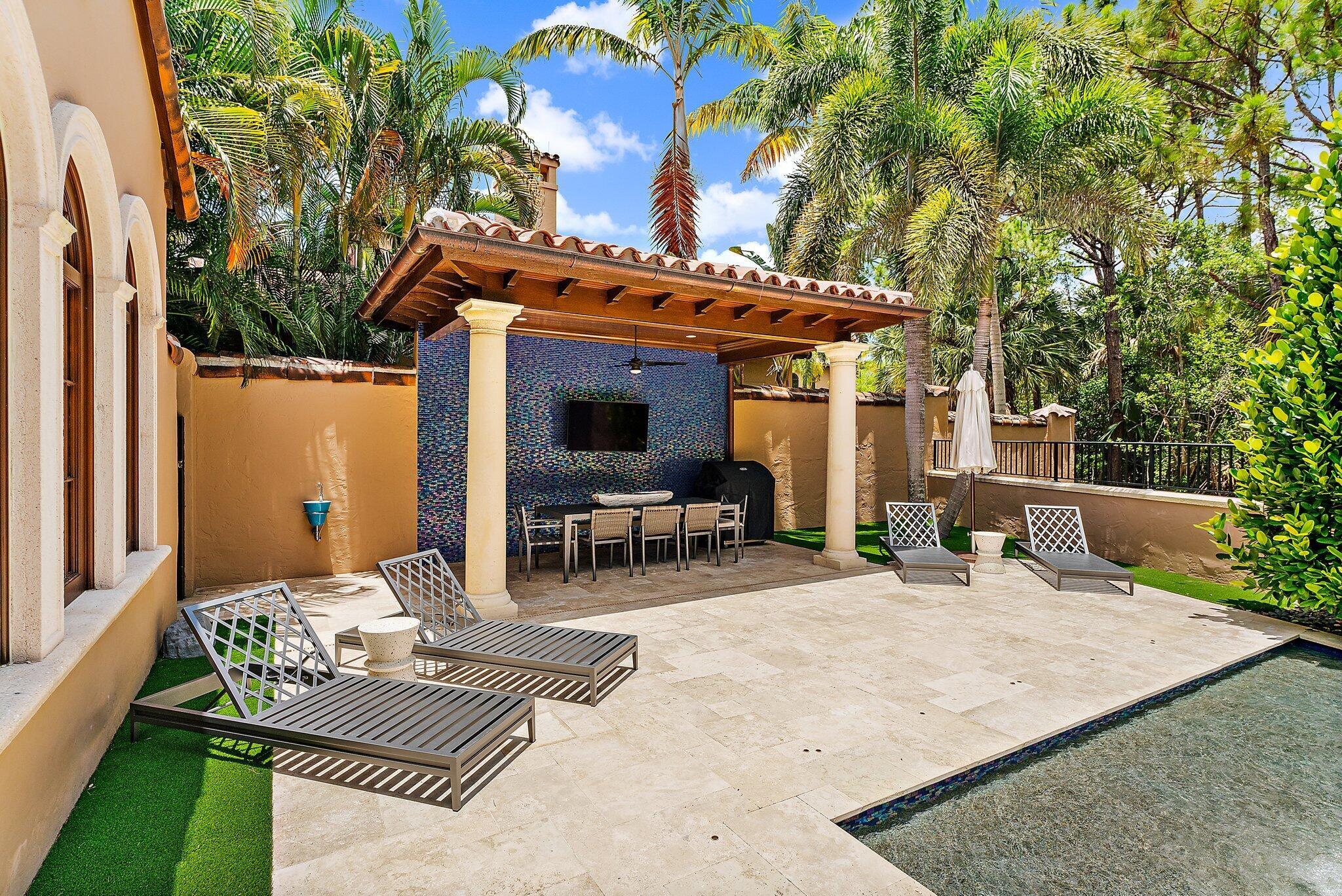 BEARS CLUB GOLF VILLAS CO - Residential