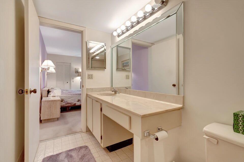 HUNTINGTON LAKES - Residential