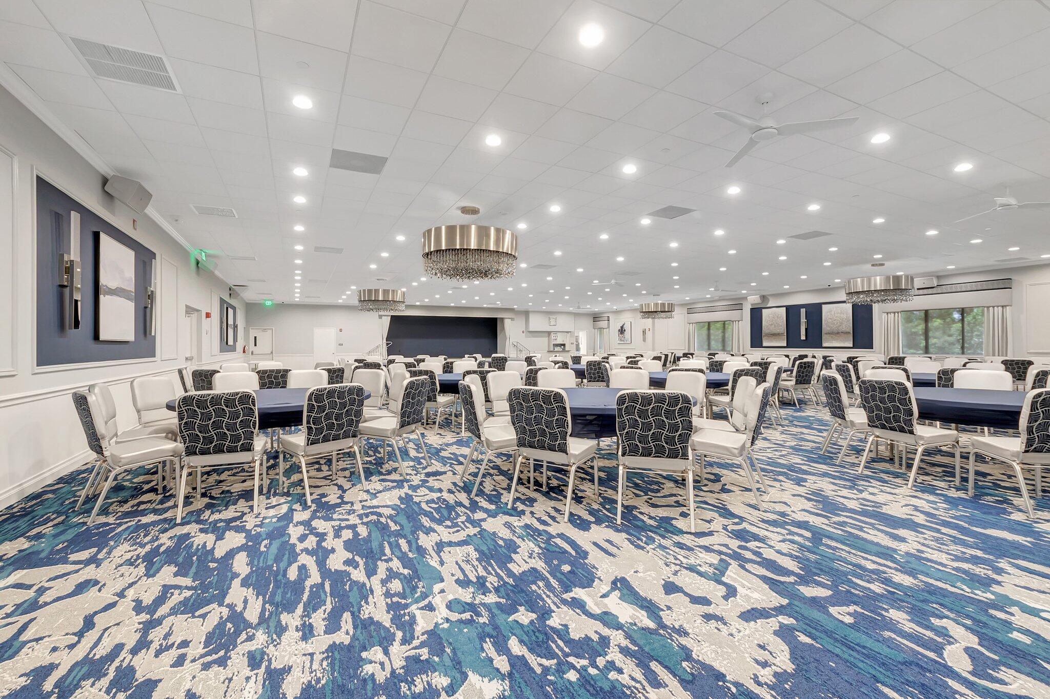 HUNTINGTON LAKES - Residential