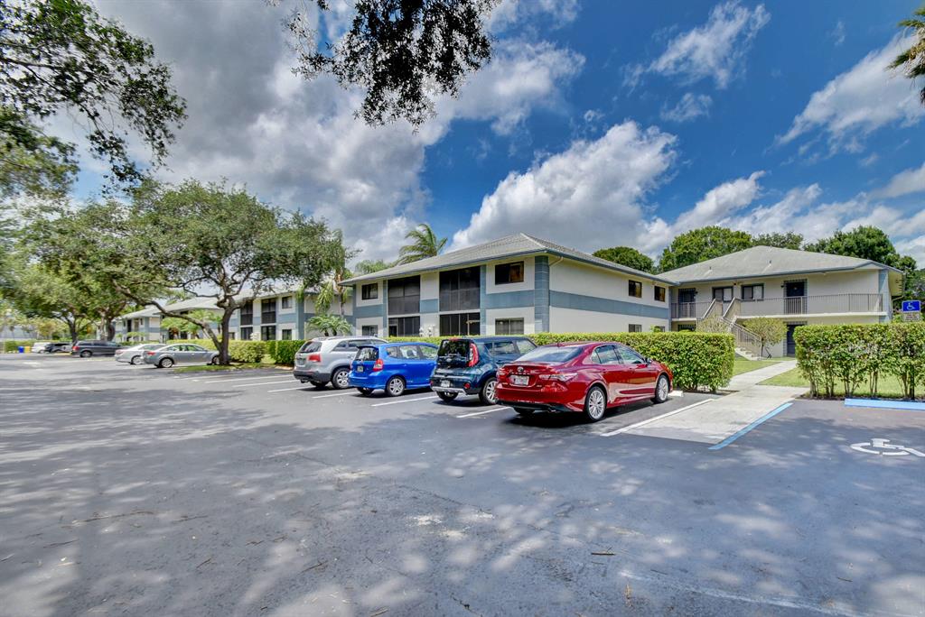 TROWBRIDGE CONDO - Residential