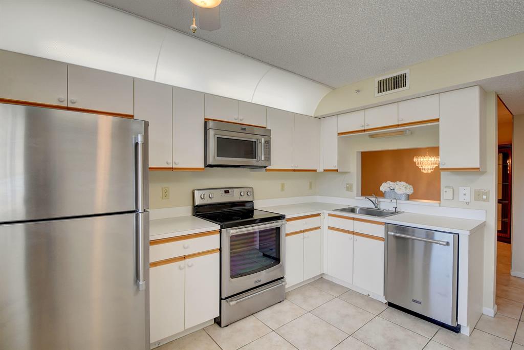 TROWBRIDGE CONDO - Residential