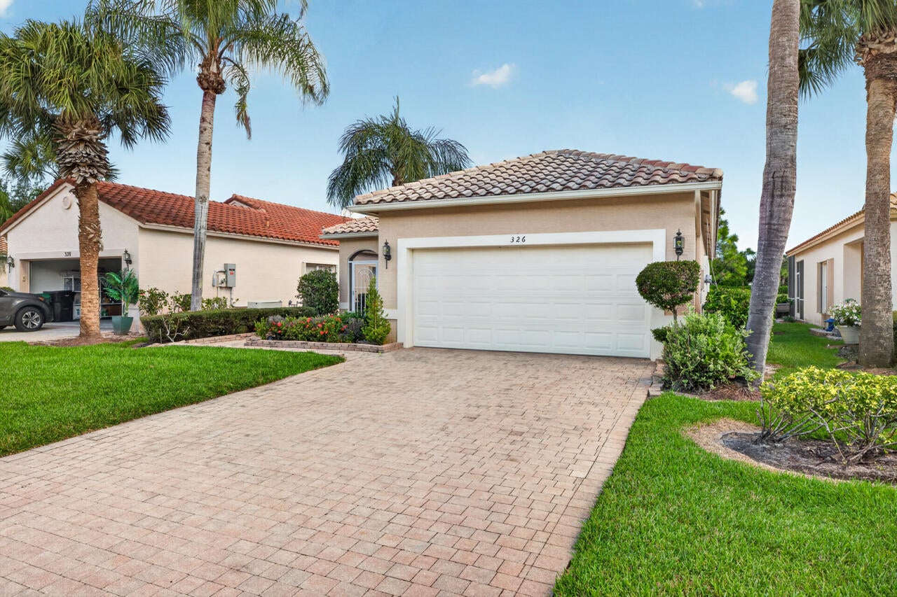 326 NW TREELINE Trace
