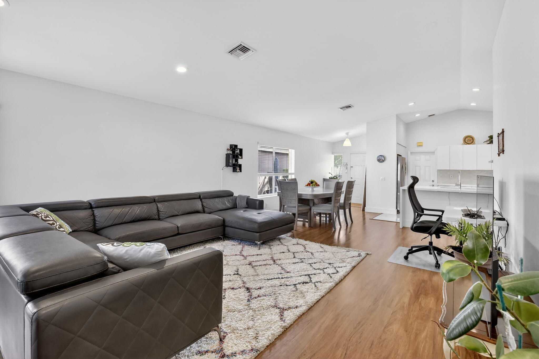 1441 Majesty Terrace