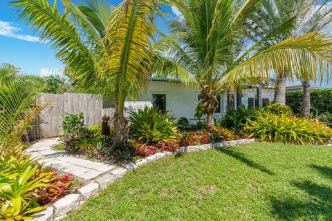 Single Family Residence in Fort Lauderdale FL 4611 3rd Ave Ave 61.jpg