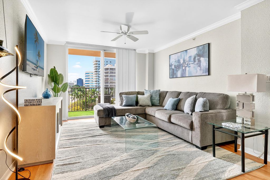 Photo of 1801 N Flagler #704 Drive, West Palm Beach, FL 33407 (MLS # B26019498)