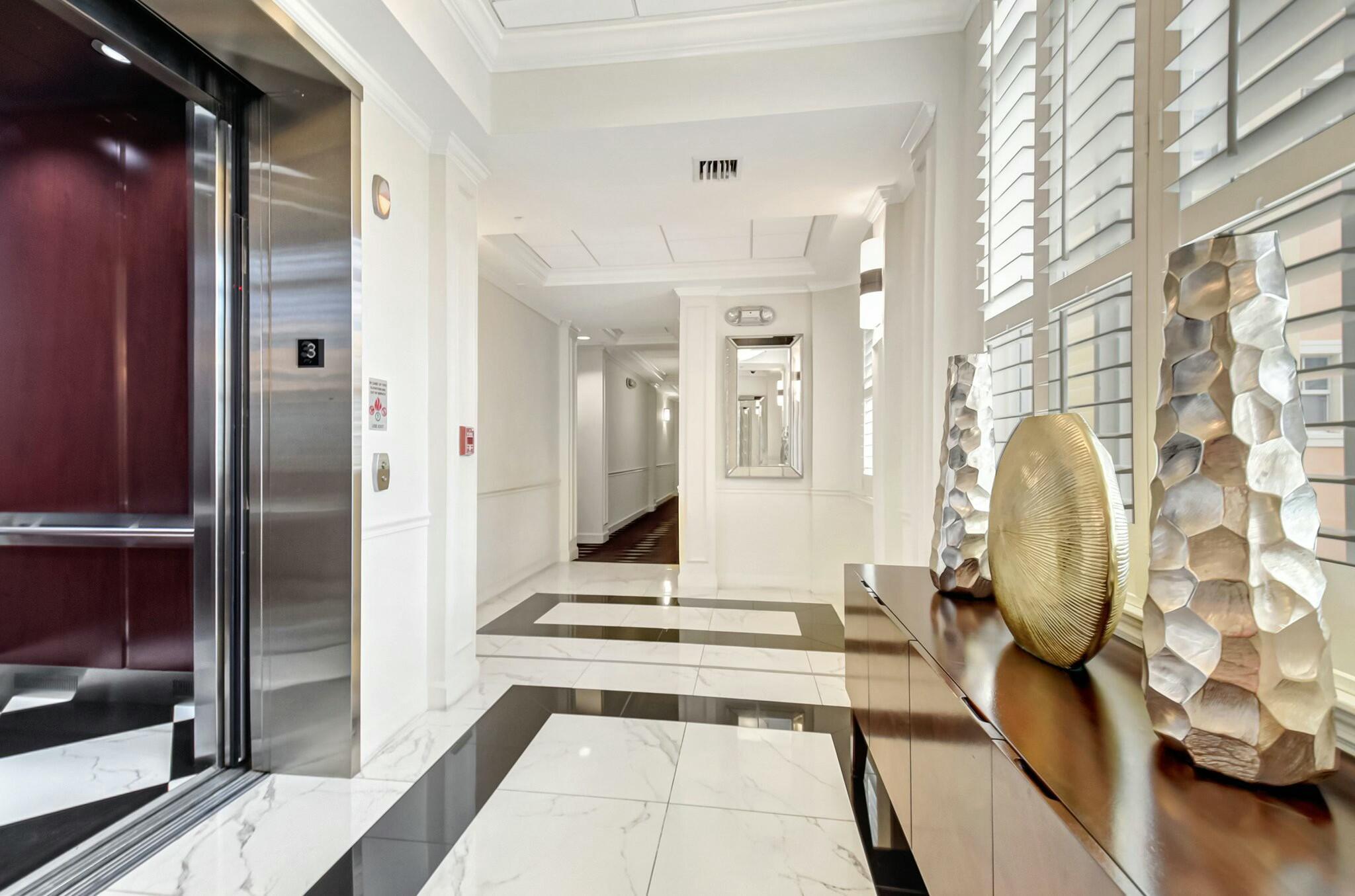 200 NE 2nd Avenue 315