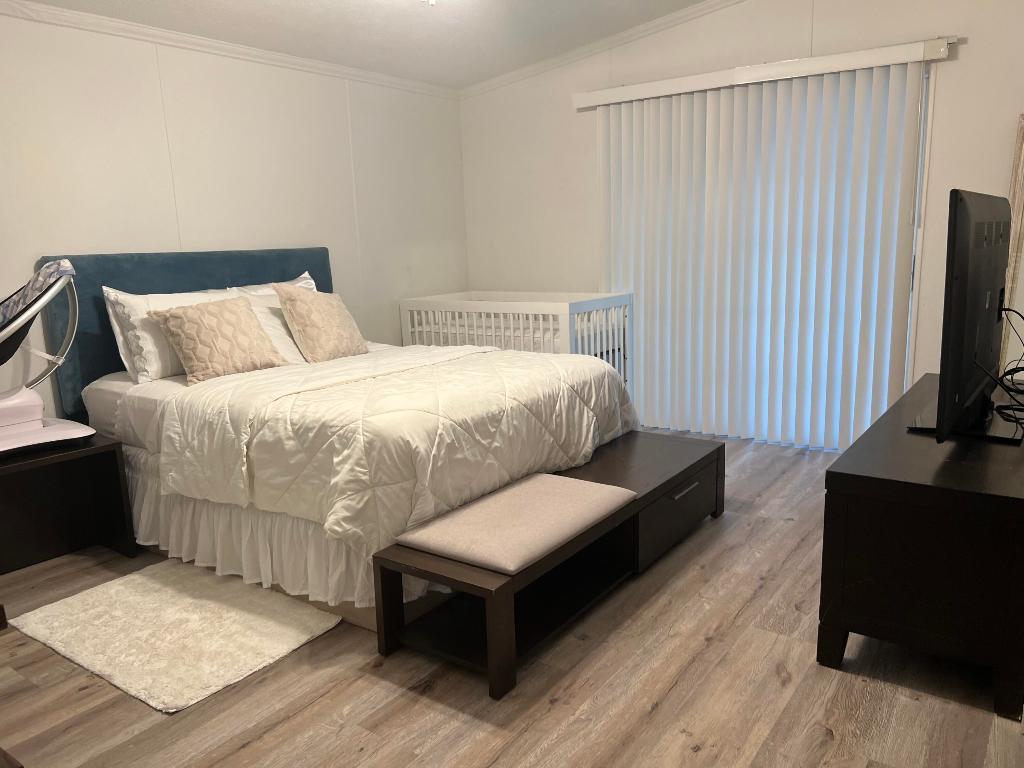 DEERFIELD LAKE - Residential