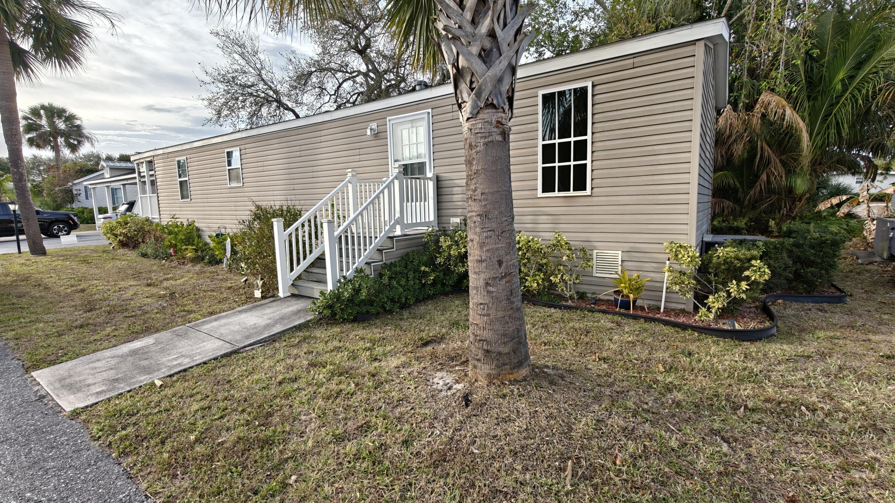 2555 Pga Boulevard 169