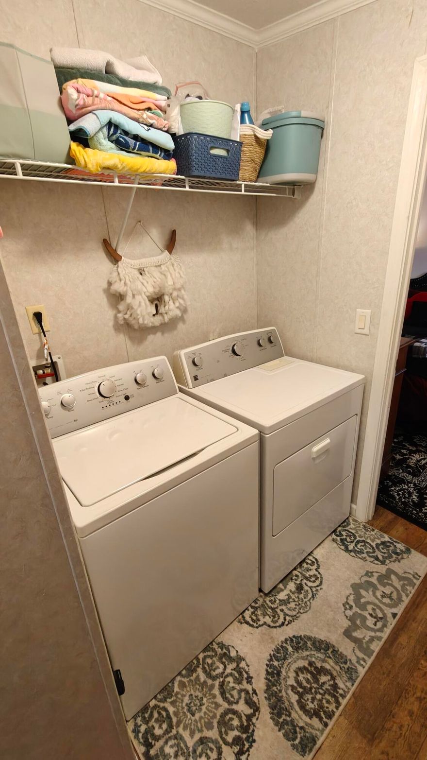 Your all-ages pet friendly Palm Beach Gardens retreat awaits!
Beautiful 2-bedroom, 2-bathroom single-wide (2017 model) has it all--1,000 sq. ft. of cozy comfort and ready for you to move right in. New appliances and fresh wood flooring throughout. Covered carport parking for 2 and large storage shed. Lot rent includes water, cable, sewer, amenities and lawn care! Private side yard for pets or children to play. Safe, pristine neighborhood with A rated schools.
Community amenities include clubhouse, gameroom, gym, laundry room, heated pool, jacuzzi and walkways, benches and lakes throughout.