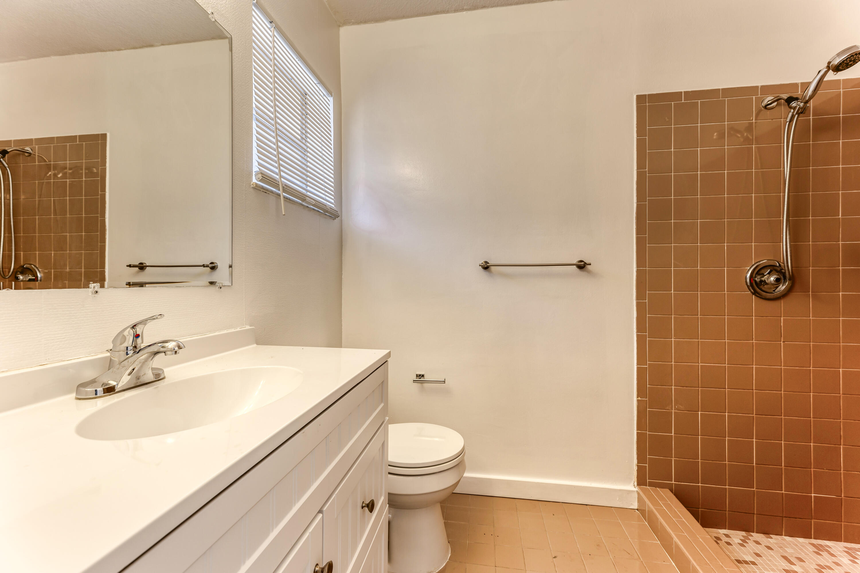 CORAL SPRINGS SUB NO 1 - Residential Lease