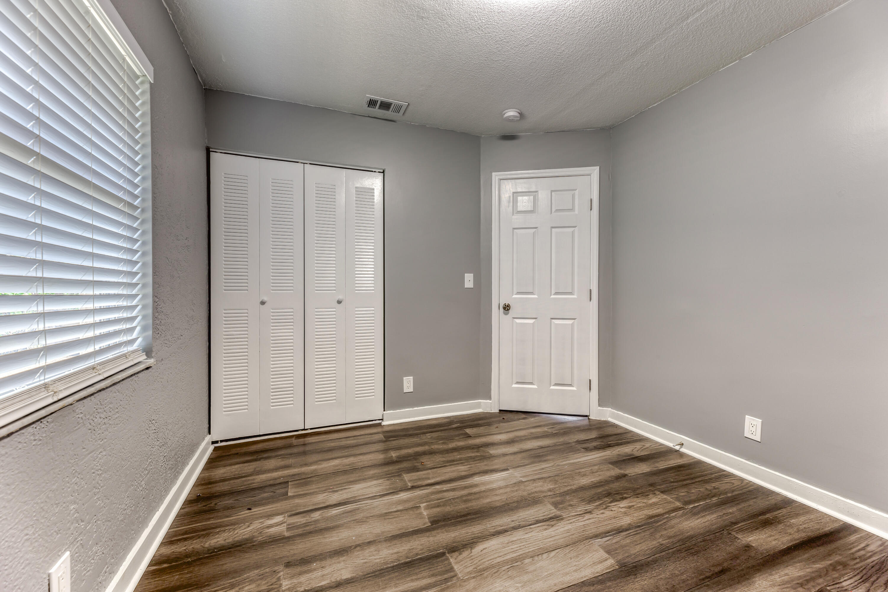 CORAL SPRINGS SUB NO 1 - Residential Lease