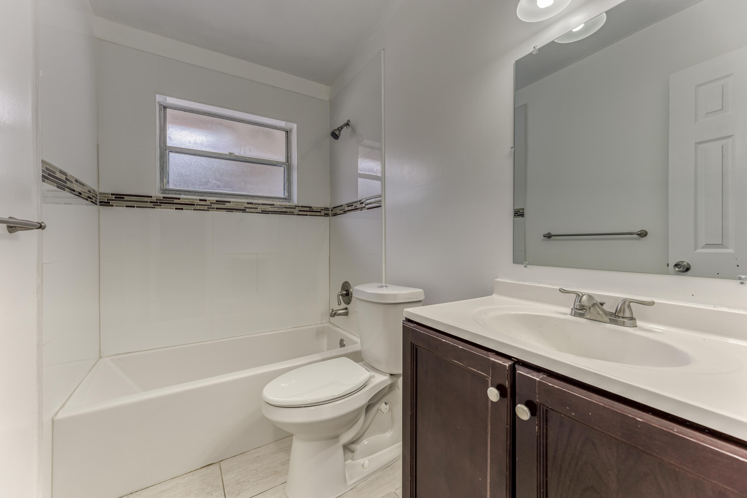 CORAL SPRINGS SUB NO 1 - Residential Lease