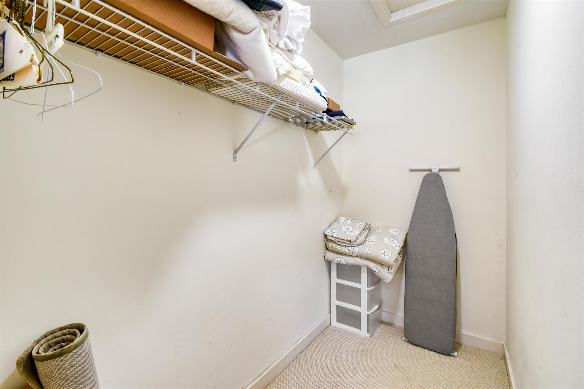 GOLF VILLAS CONDO - Residential