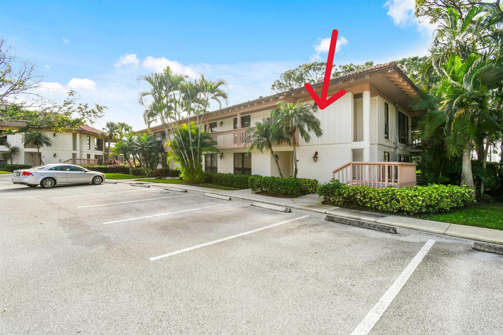 GOLF VILLAS CONDO - Residential