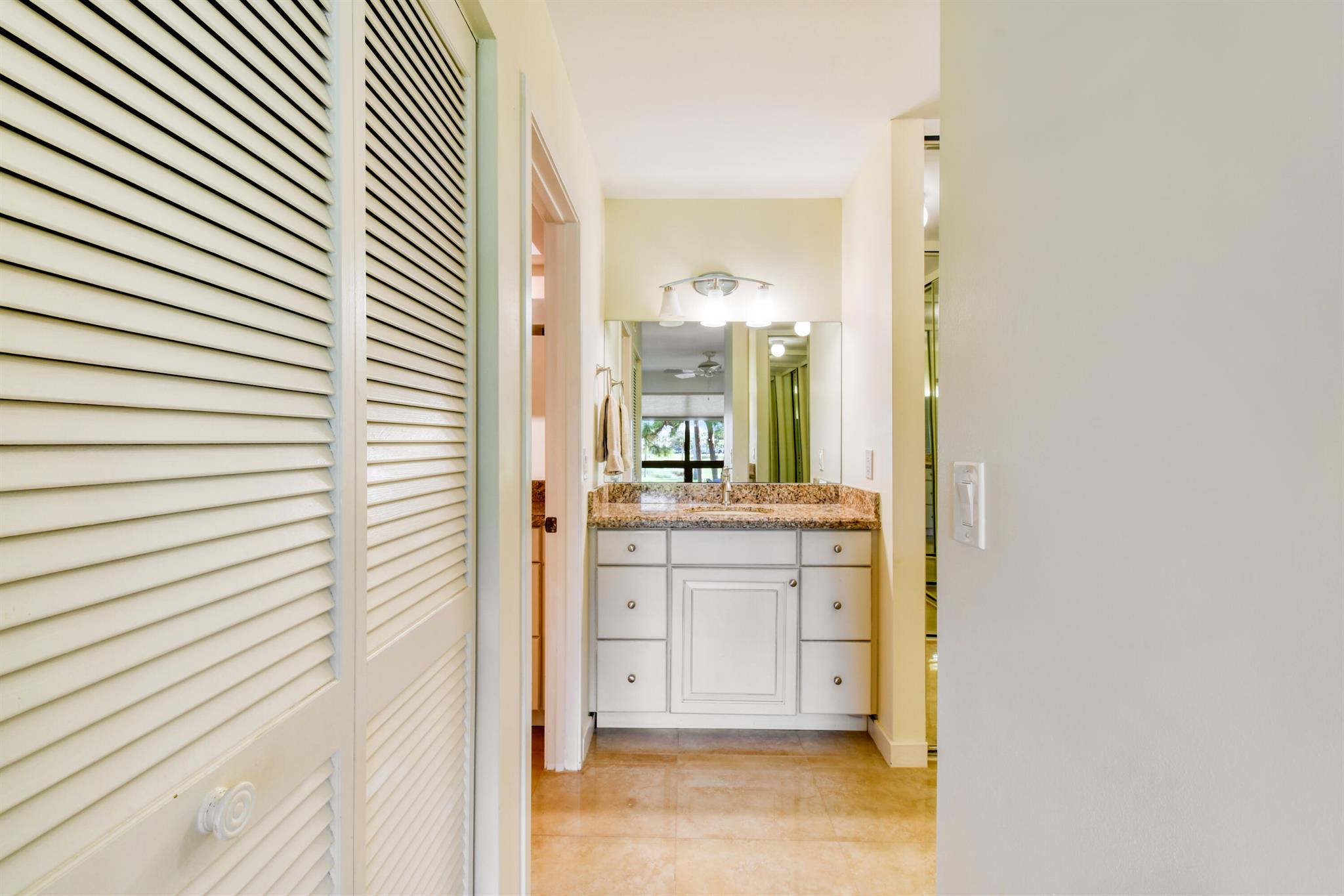 GOLF VILLAS CONDO - Residential