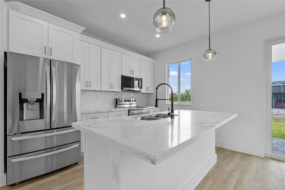 Port Charlotte - Residential