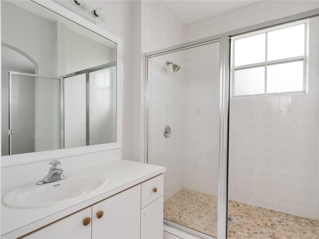 VILLAS AT HARBOR ISLES - Residential