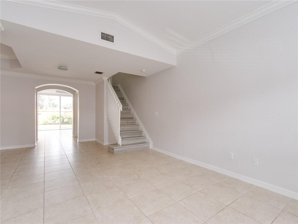 VILLAS AT HARBOR ISLES - Residential