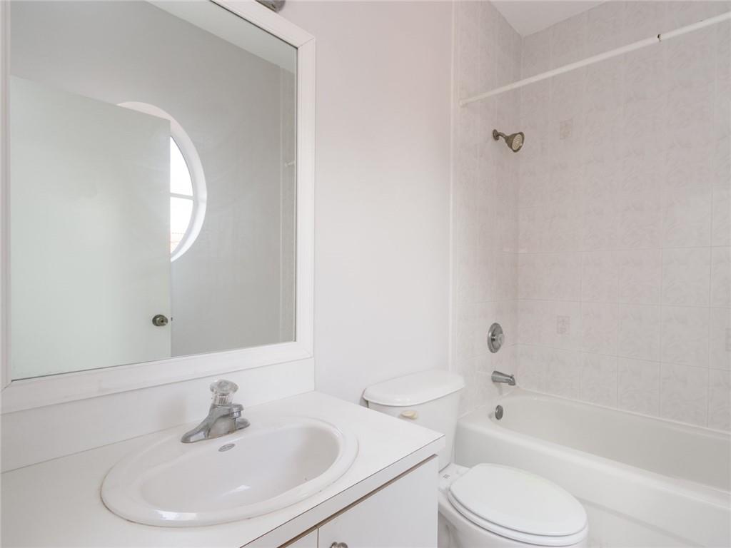 VILLAS AT HARBOR ISLES - Residential