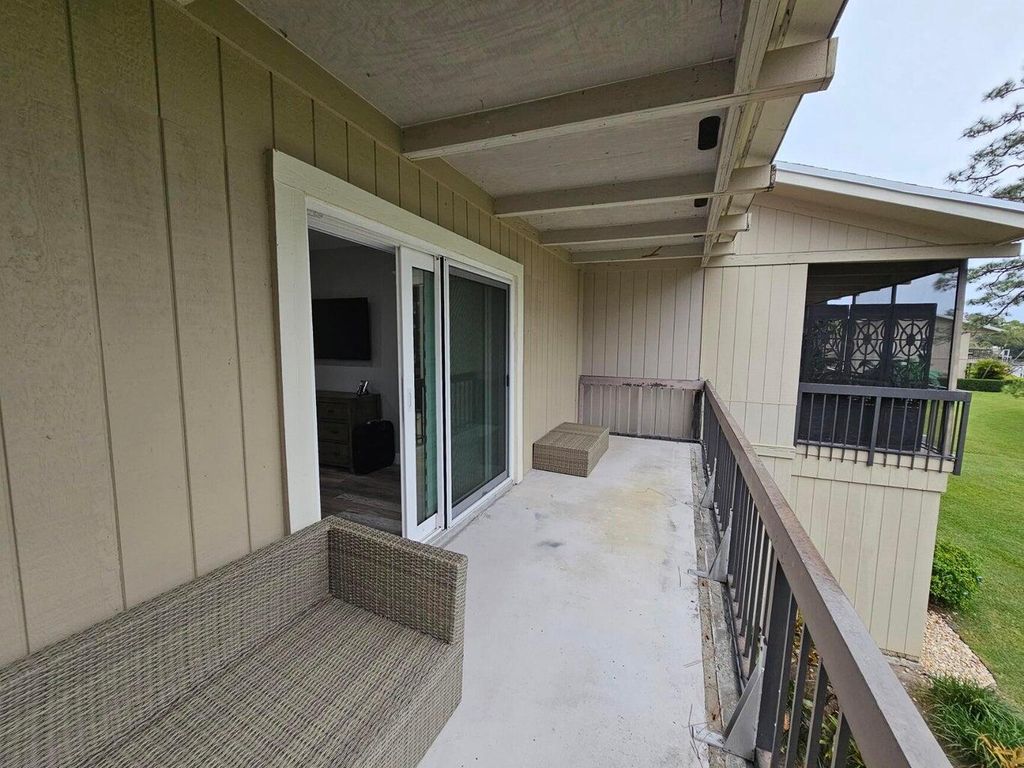 Photo of 9210 SE Riverfront Terrace, Jupiter, FL 33469 (MLS # R11166972)