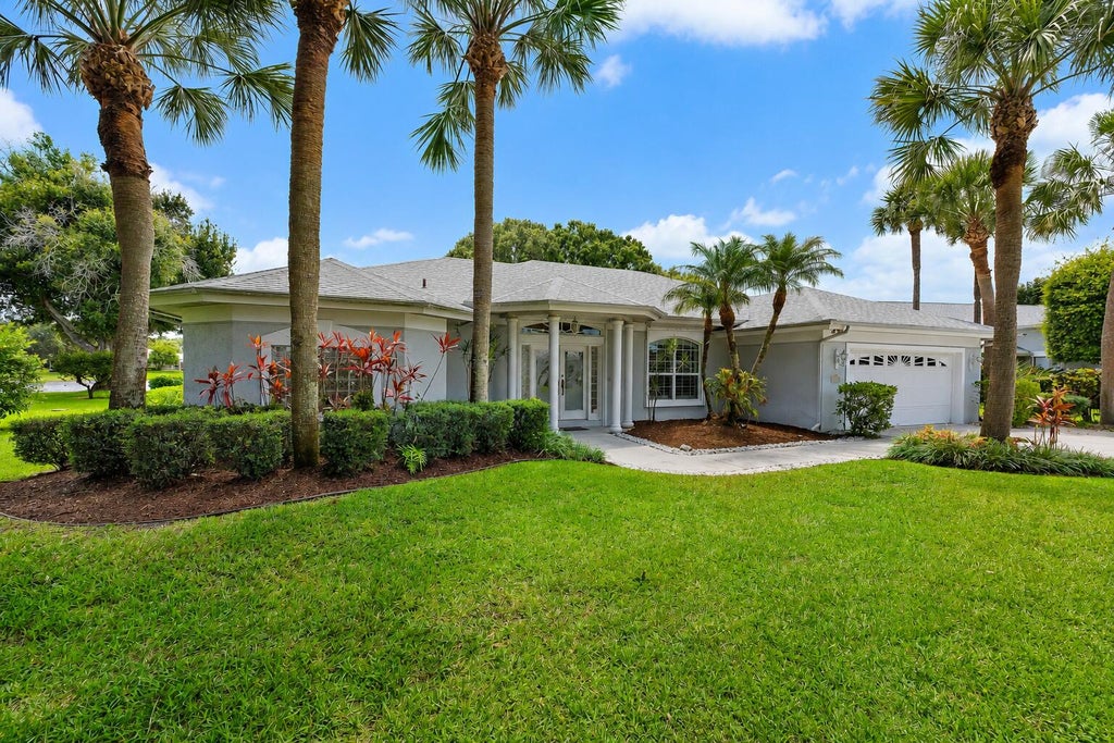 Photo of 2108 SW Oakwater Point, Palm City, FL 34990 (MLS # B26058559)