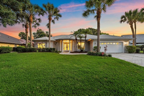 Photo of 2108 SW Oakwater Point, Palm City, FL 34990 (MLS # B26058559)