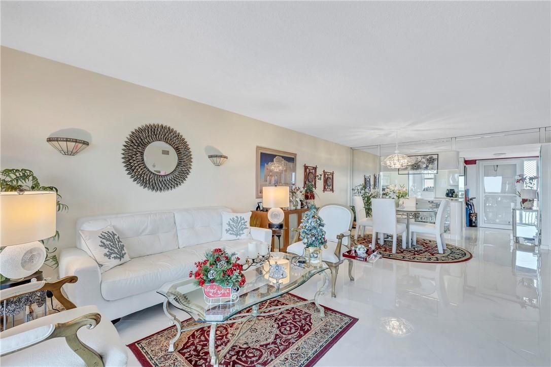 Hillsboro Cove - Residential