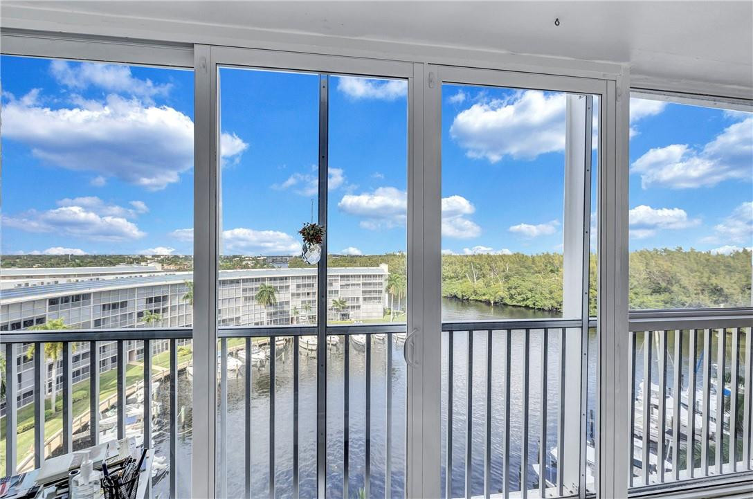 Hillsboro Cove - Residential