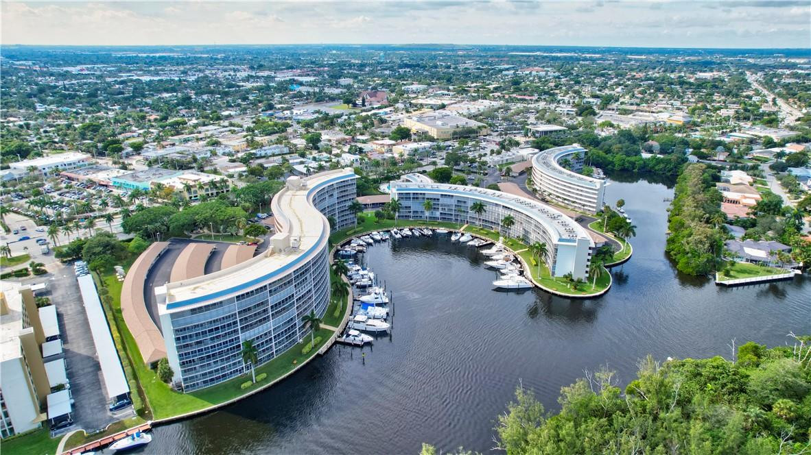 Hillsboro Cove - Residential