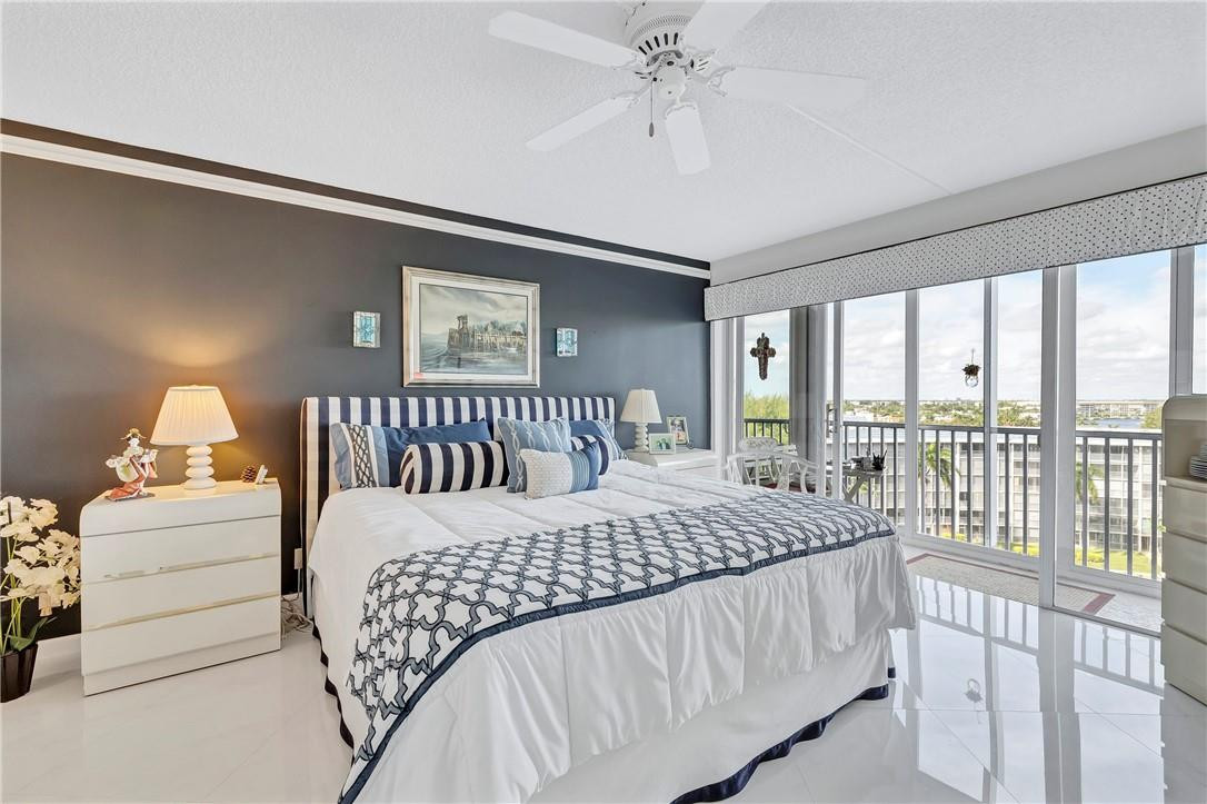 Hillsboro Cove - Residential