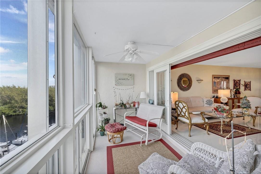 Hillsboro Cove - Residential