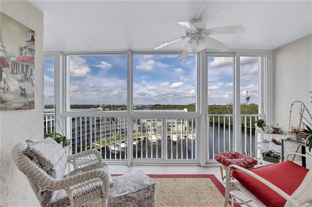 Hillsboro Cove - Residential