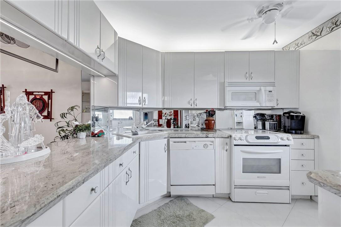 Hillsboro Cove - Residential