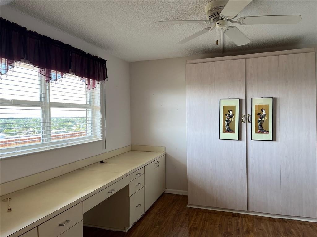Hillsboro Cove - Residential