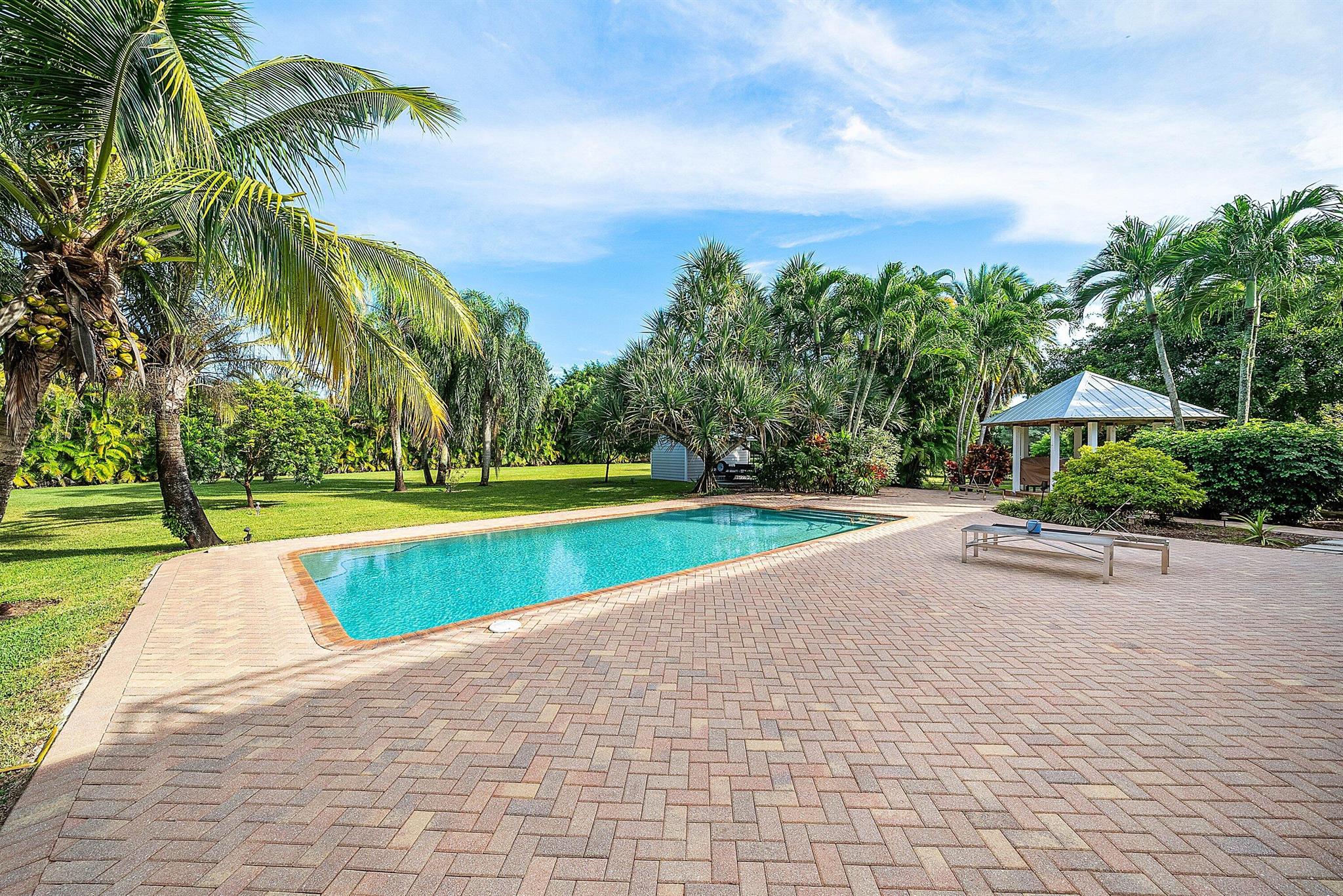 STEEPLECHASE - Residential