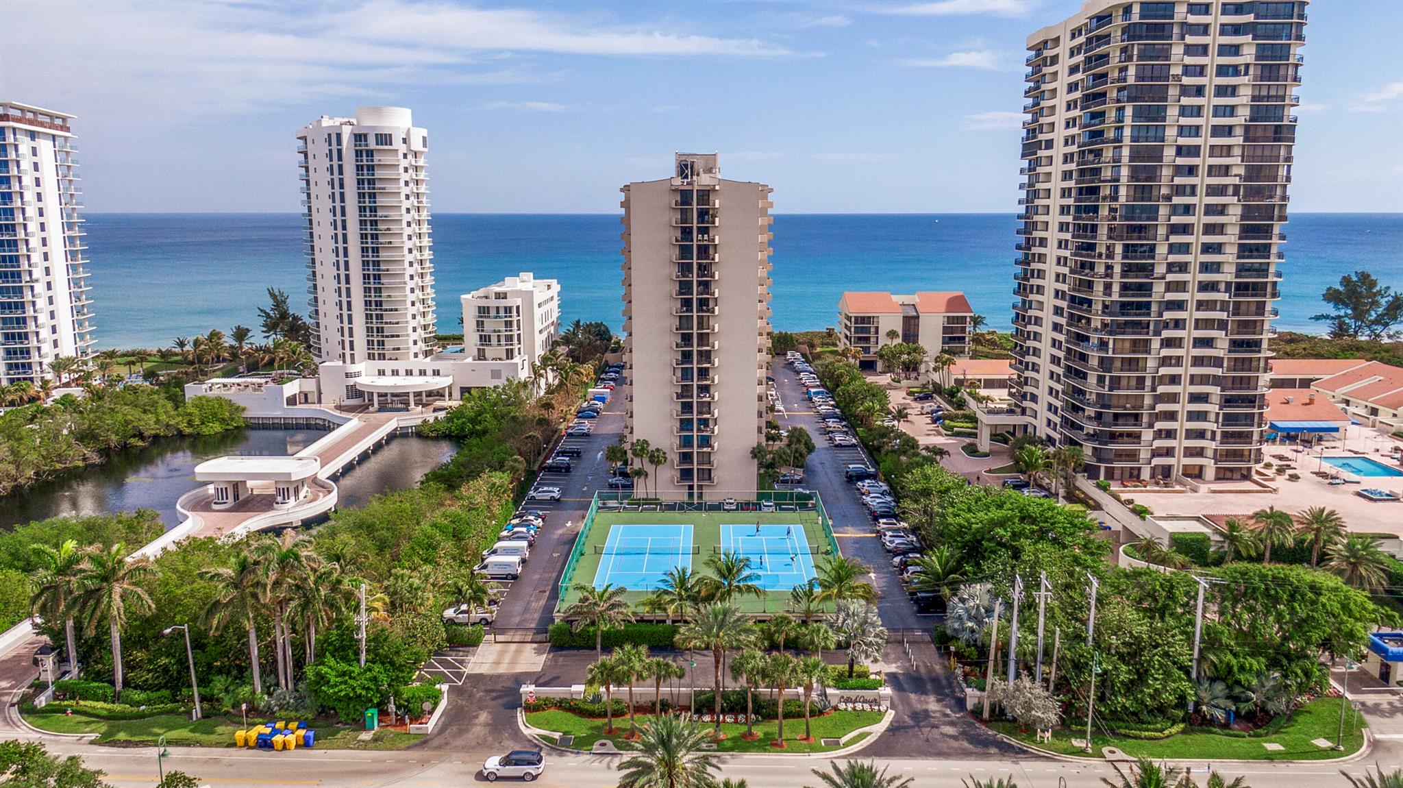 4200 N Ocean Drive 2-1602, Riviera Beach, FL, 33404/$699,900 1 4200 N Ocean Drive 2-1602