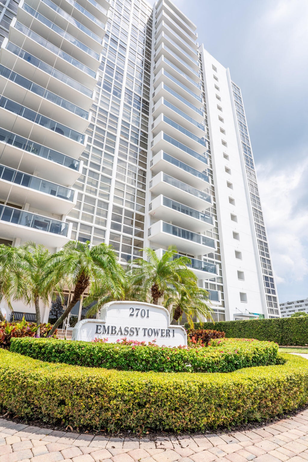 Photo of 2701 N Ocean Boulevard #2b, Fort Lauderdale, FL 33308 (MLS # B26012536)