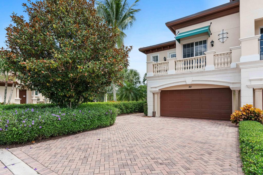 Photo of 210 Tresana Boulevard #20, Jupiter, FL 33478 (MLS # R10905934)