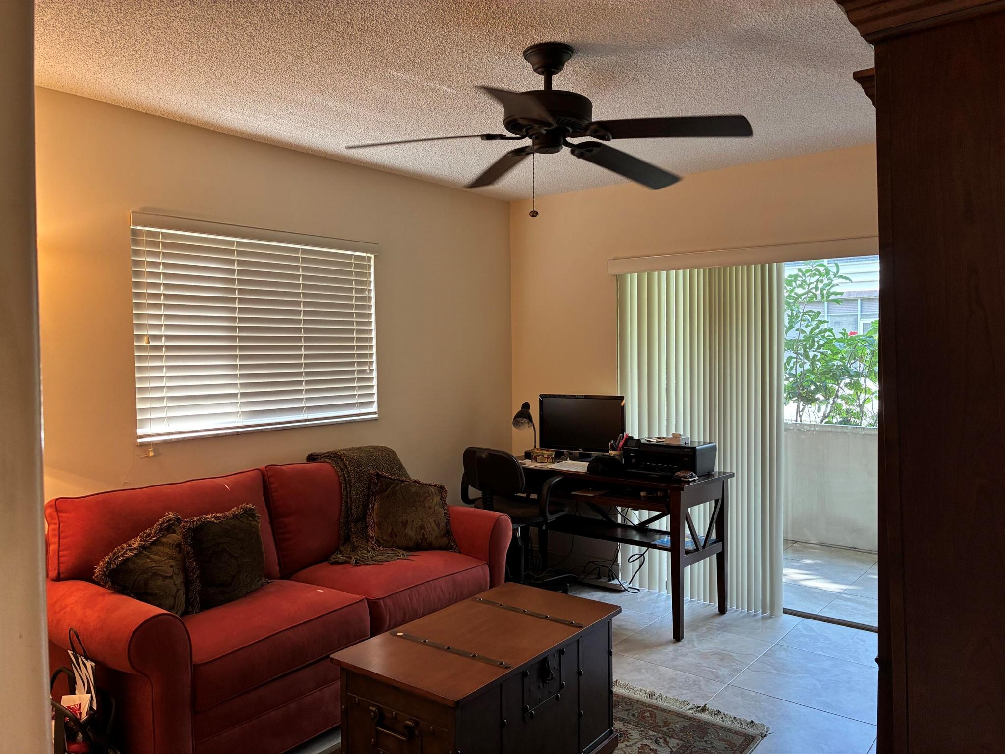 KINGS POINT BURGUNDY COND - Residential Lease