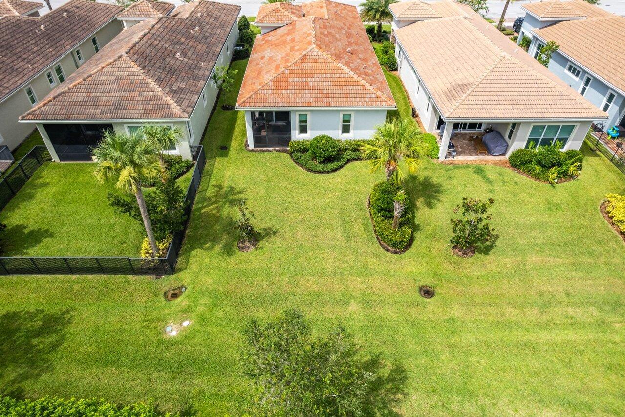 VERANO PUD NO 1 PLAT 21 - Residential