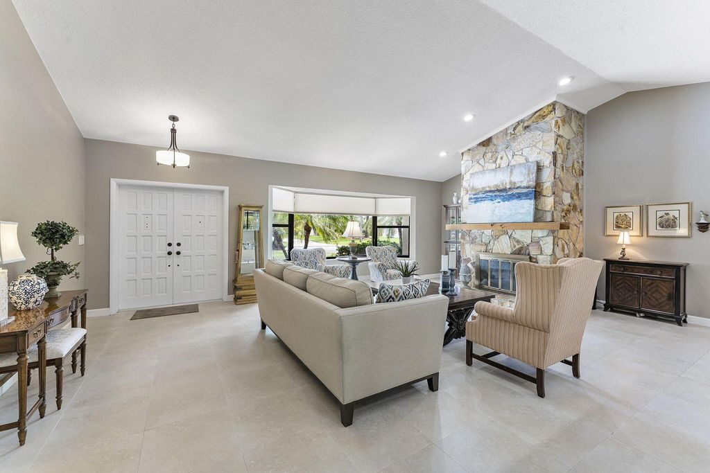 Photo of 4596 Palo Verde Drive, Boynton Beach, FL 33436 (MLS # R11097960)