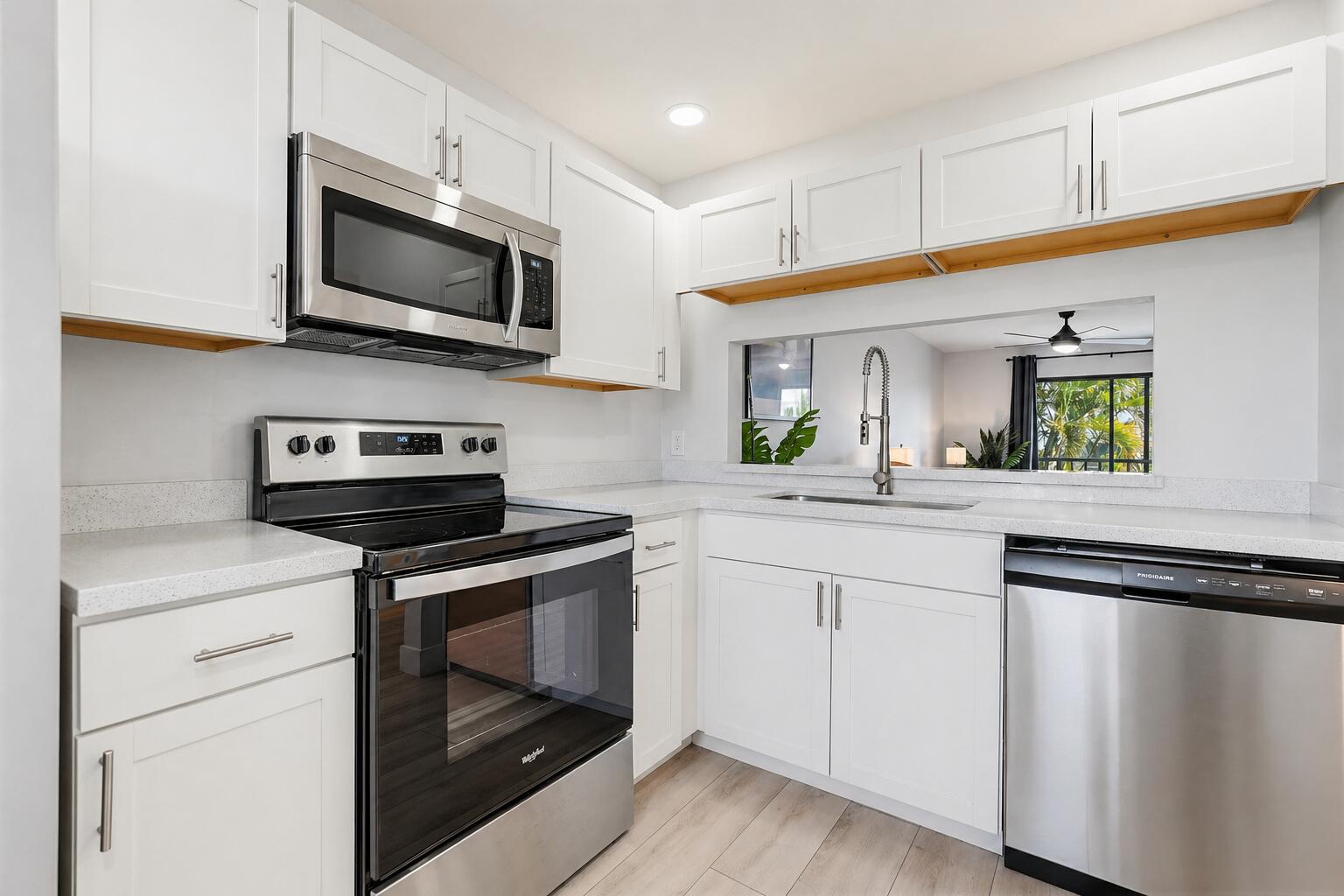 7245 Golf Colony Court 204