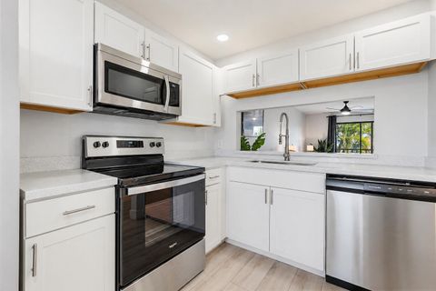 Tiny photo for 7245 Golf Colony Court #204, Lake Worth, FL 33467 (MLS # B26022319)